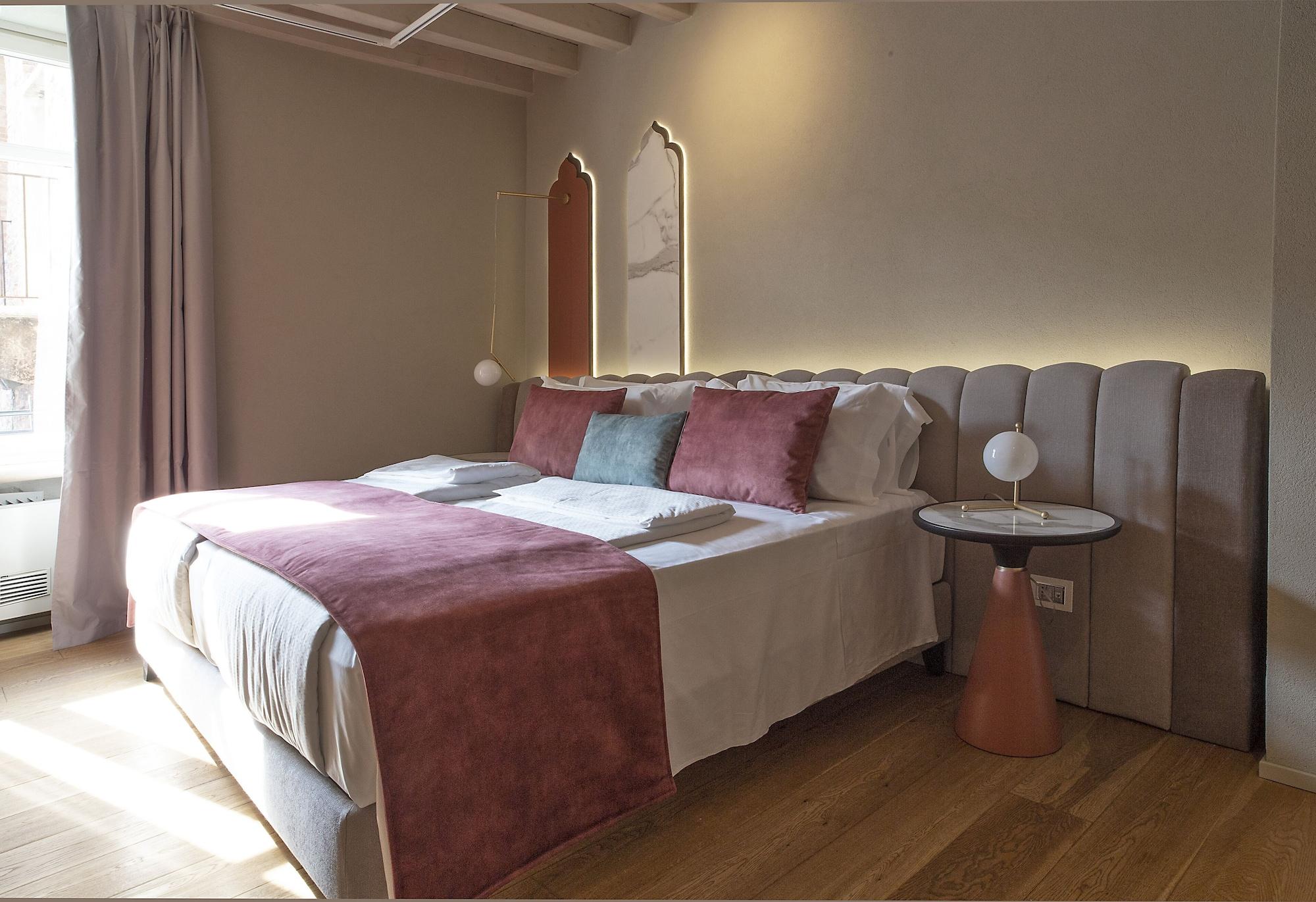 维罗纳 Relais Balcone Di Giulietta酒店 外观 照片 A bedroom in the hotel